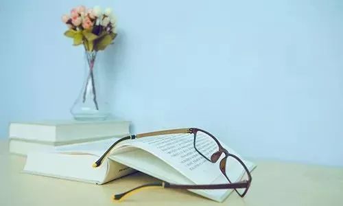 成考學(xué)歷可以考各種證書嗎?