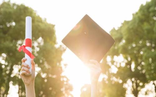 成人高考要寄身份證原件嗎?